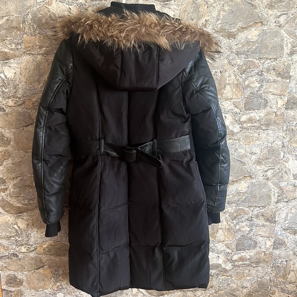 Women's Black Faux Fur Trim Puffer Coat - Picture 4 of 12